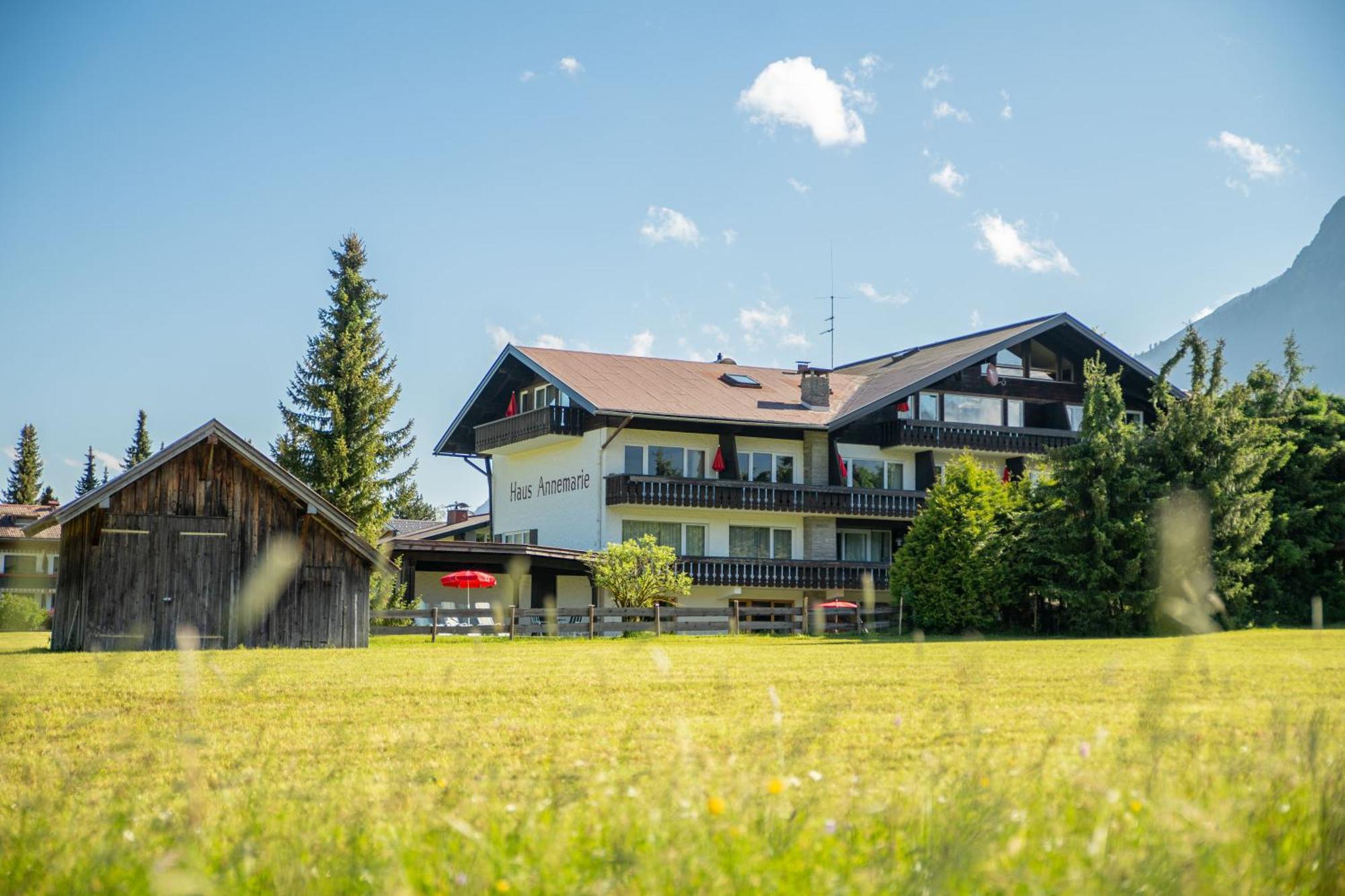Western Alpenhof Hotel