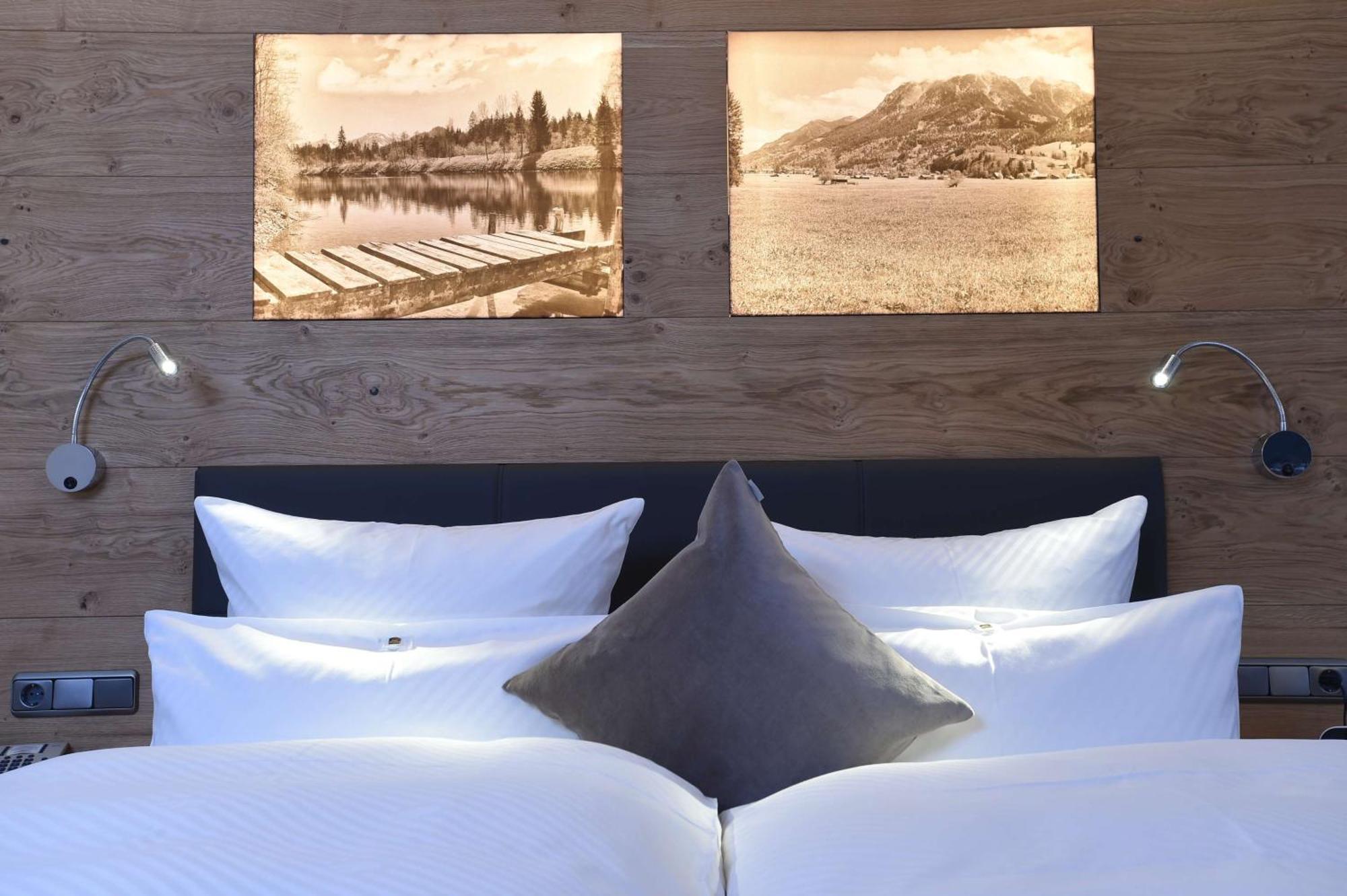 Hotel Western Alpenhof 4*