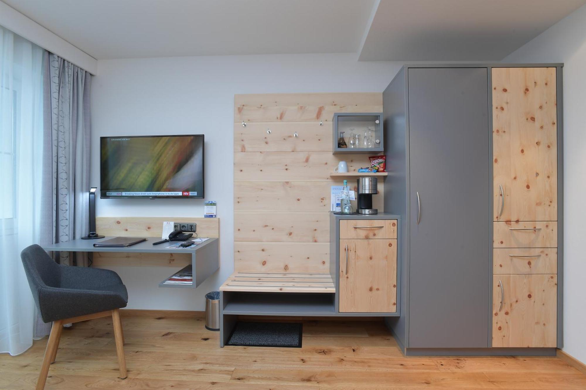 Western Alpenhof 4*